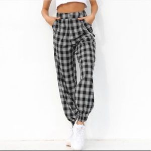 I am Gia cobain cargo